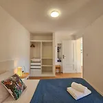 Sunny Terrace * Funchal (Madeira)